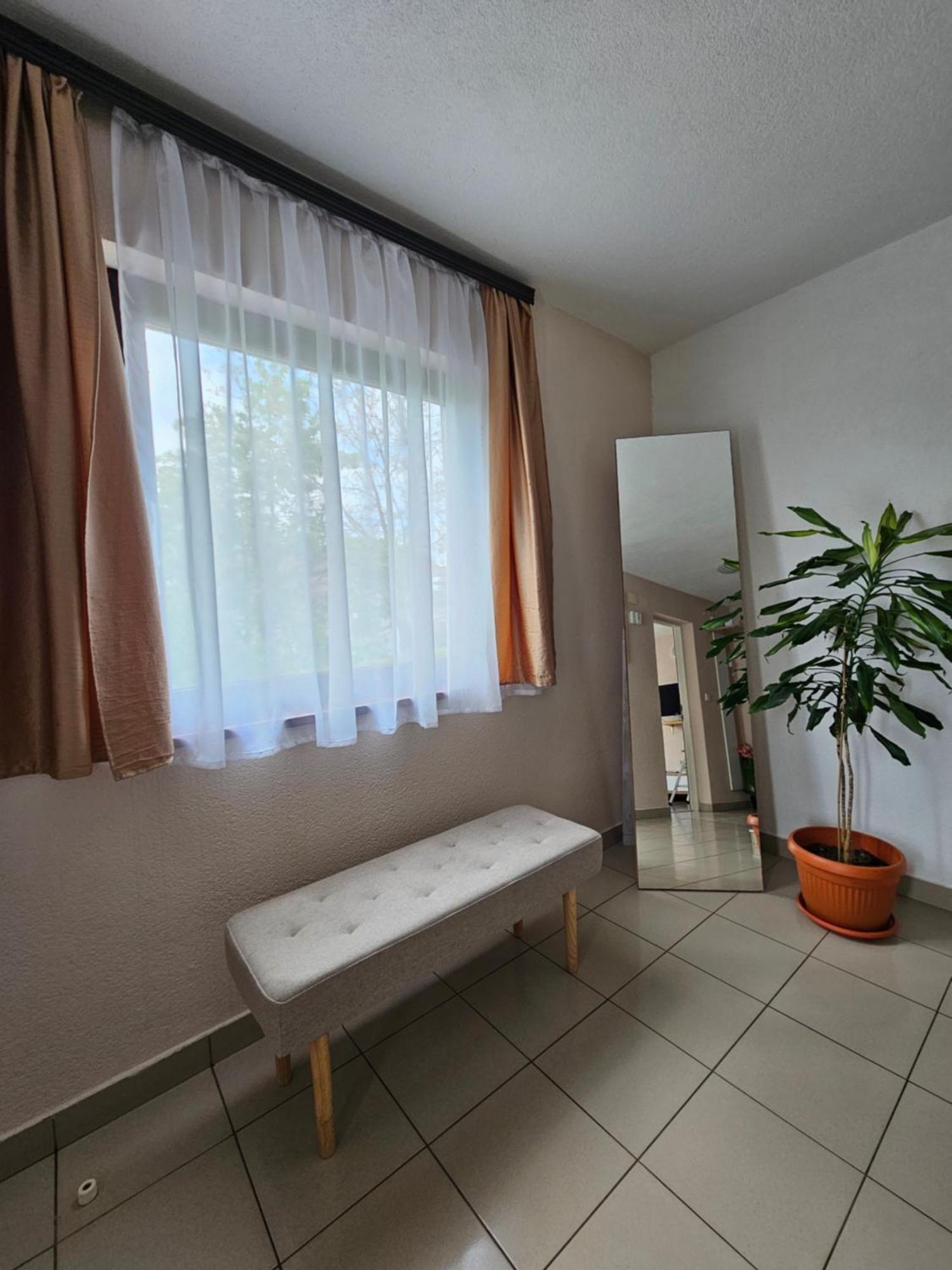 Apartments Luka Rakovica Luaran gambar